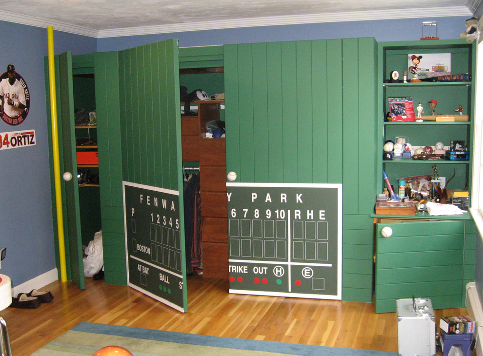 green monster closet