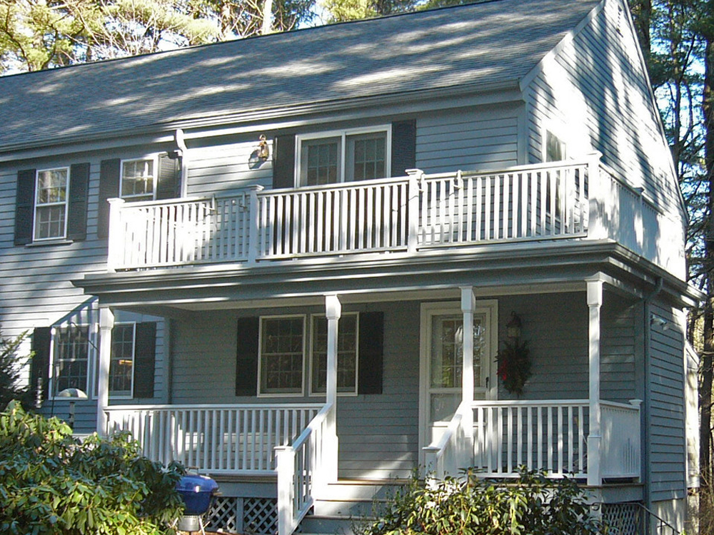 two front porches - one upstairs